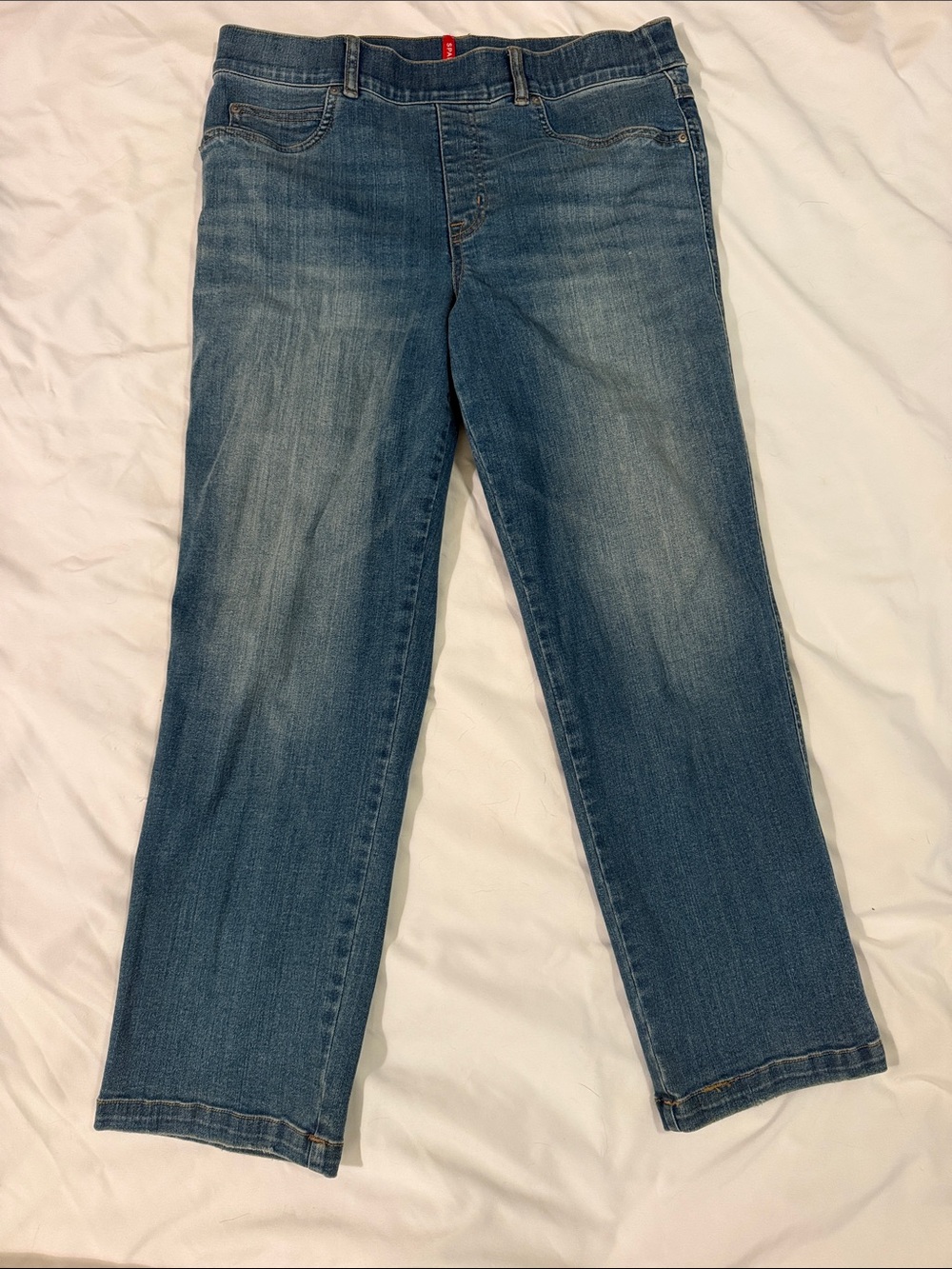 SPANX Women's Straight Leg Denim Jeans in Faded Blue